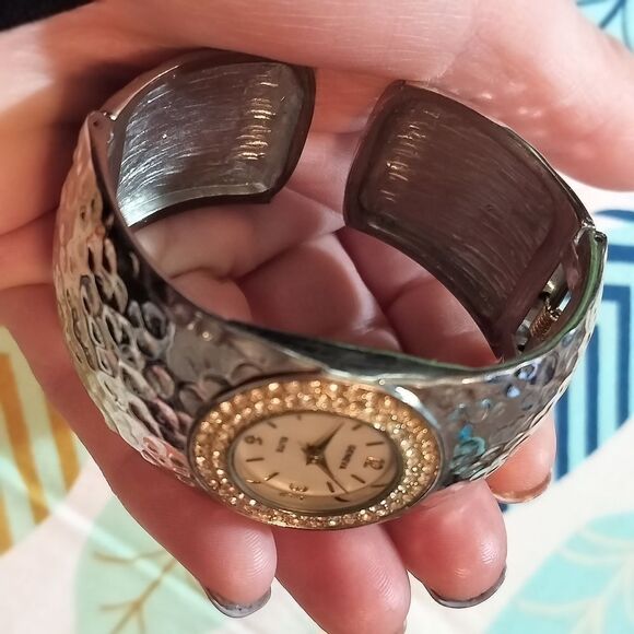 Geneva Elite Black and Silver Watch Bracelet